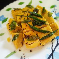 A picture of Instant Dhokla.
