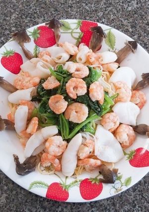Hình của món Hủ tíu mì xào hải sản.