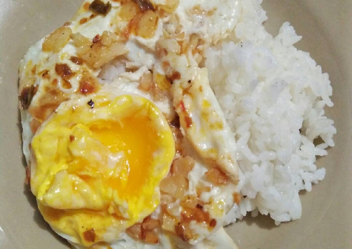 Nasi Telur Ceplok Kecap Asin Pontianak Special