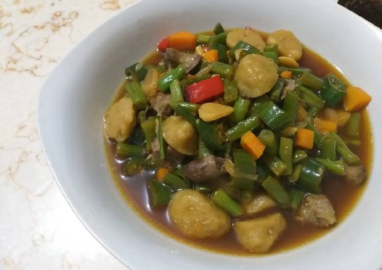 Cara Gampang Menyiapkan Asem-asem buncis bakso ati ampela, Enak