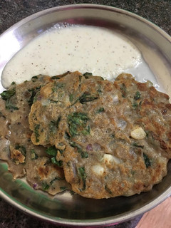 முருங்கை கீரை கோதுமை அடை செய்முறை முக்கிய புகைப்படம்