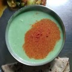 A picture of Pudina raita.