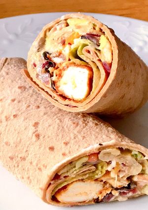 Hình của món Chicken Fajitas - Cuốn Gà Áp Chảo Kiểu Mexico.