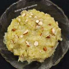 A picture of Lauki Ka Halwa.