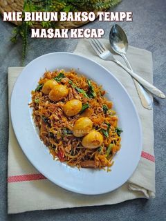 Foto resep Mie Bihun Bakso Tempe Masak Kecap