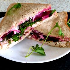 A picture of My Seasonal Fresh Chicken Sandwich.