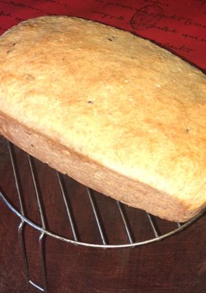 Una foto de Pan de molde con 2 tipos de harinas!!