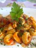 Tortellini ripieni di Carne con Pomodorini Freschi