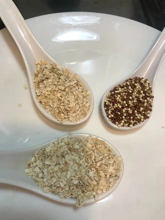 Easy Steps Make Recipes Oatmeal with quinoa, asparagus and fresh mushroom the Can Spoil the Tongue Appealing.