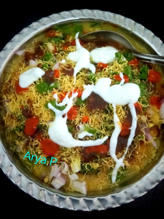 दही रगडा पॅटिस(dahi ragda pattice recipe in hindi) रेसिपी मुख्य फोटो