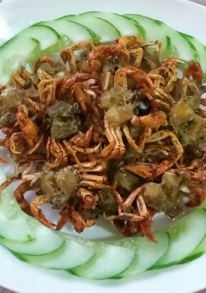 Hình của món Cua đồng tẩm ướp chiên giòn.