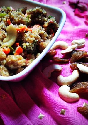 উপমা(upma recipe in Bengali) রেসিপির প্রধান ছবি