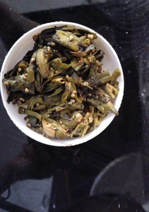 A picture of Onion bhindi.