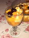 Ensalada de frutas de cerezas y otros ingredientes 👌🍌🍊🍑🍒