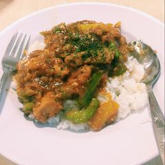 A picture of Honey Lemon Chicken.