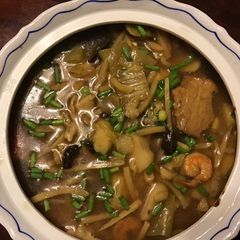 A picture of California Farm Wonton Dinner Soup.