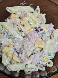 Una foto de Ensaladilla de macarrones