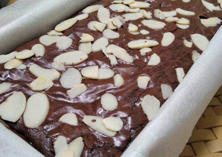 Anti Ribet, Bikin Brownie dg Shiny Crust Menu Enak