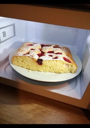 Gyümölcsös kevert piskóta recept fotója