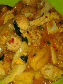 Foto resep Seblak batagor siomay makaroni bakso terul sayur (seblak rame)