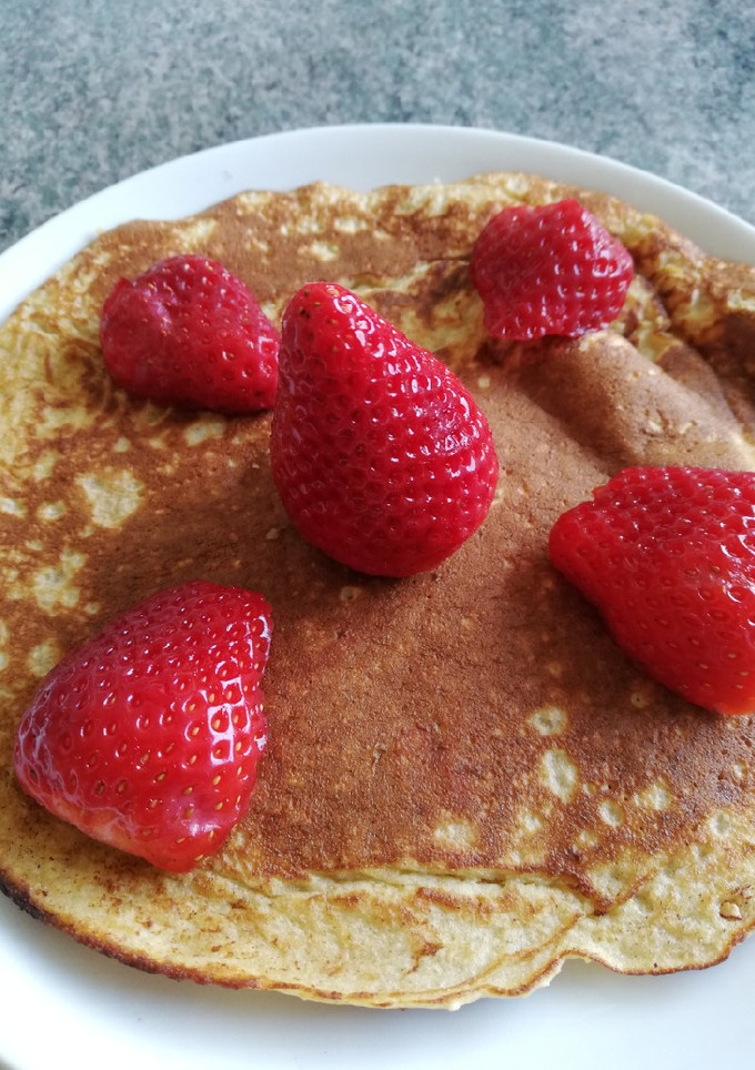 Una foto de Tortitas de plátano y avena