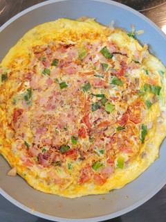 A picture of Omelet 🍳.