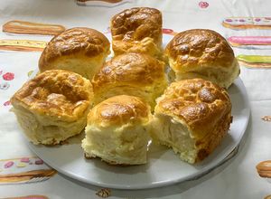Foto principal de Bollos de leche y queso