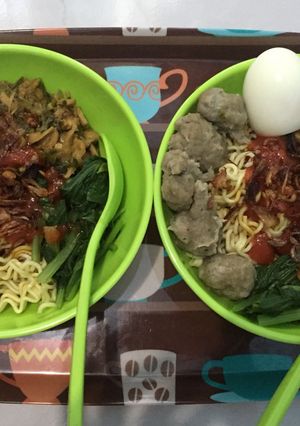 Foto resep Mie Ayam Jamur Bakso nyampur