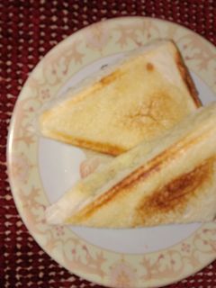 આલુ સેન્ડવીચ રેસીપી મુખ્ય ફોટો