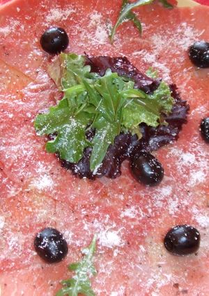 Una foto de Carpaccio veneciano de carne