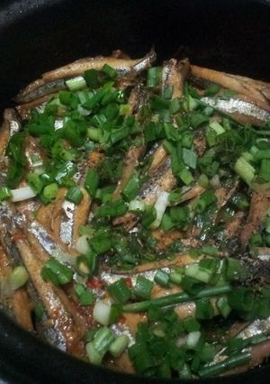 Hình của món Cá cơm kho khô.