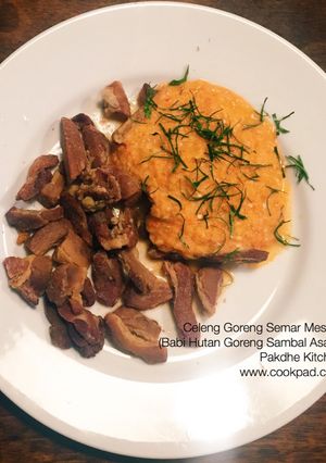 Foto resep Celeng Semar Mesem (Babi Hutan Goreng Sambal Asam) resep Simbah ala Pakdhe Kitchen