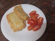 Una foto de pencas de acelga con tomate