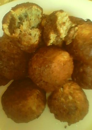 A picture of Coconut gullitsuwa.