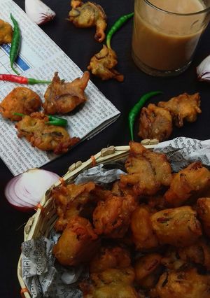পেঁয়াজের পকোরা(pyaj pakoda recipe in Bengali) রেসিপির প্রধান ছবি