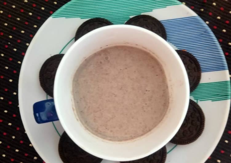 Easiest Way to Prepare Super Quick Homemade Oreo milk shake