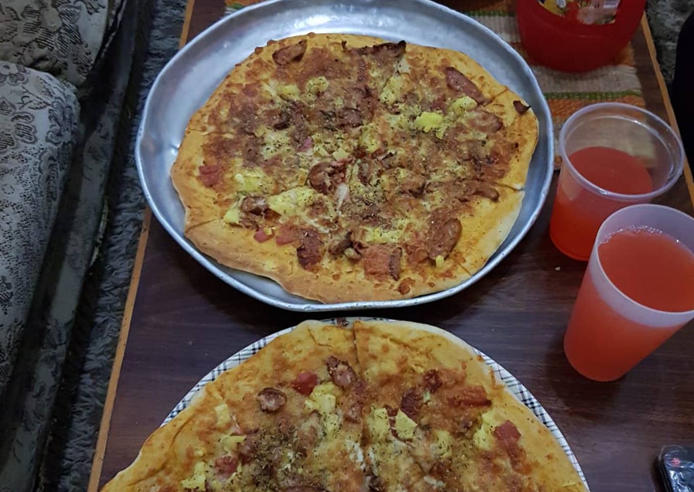 Jumbo vegeterian and meaty haiwaian