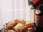 Una foto de pastelito con tapas