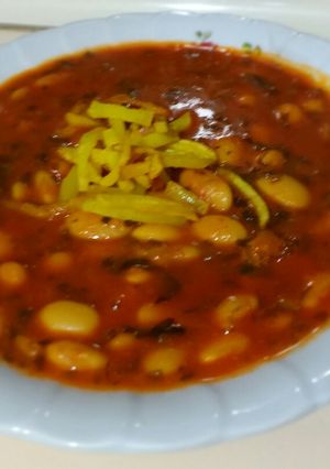 عکسی از دستور خورشت لوبیا سفید بدون گوشت😋