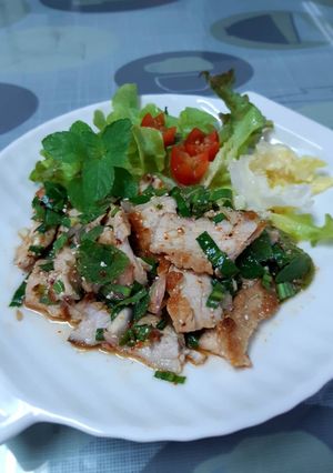 รูปของ น้ำตก Grilled Pork #เย็นนี้ผอมแน่