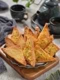 Bagelen dan Garlic Roti Tawar