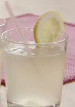 A picture of Mint lemonade.