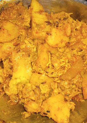 সজনে ফুলের চচ্চড়ি (sajne fooler chacchari recipe in Bengali) রেসিপির প্রধান ছবি