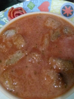 A picture of Carrot & Tomato soup.