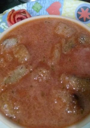 A picture of Carrot & Tomato soup.