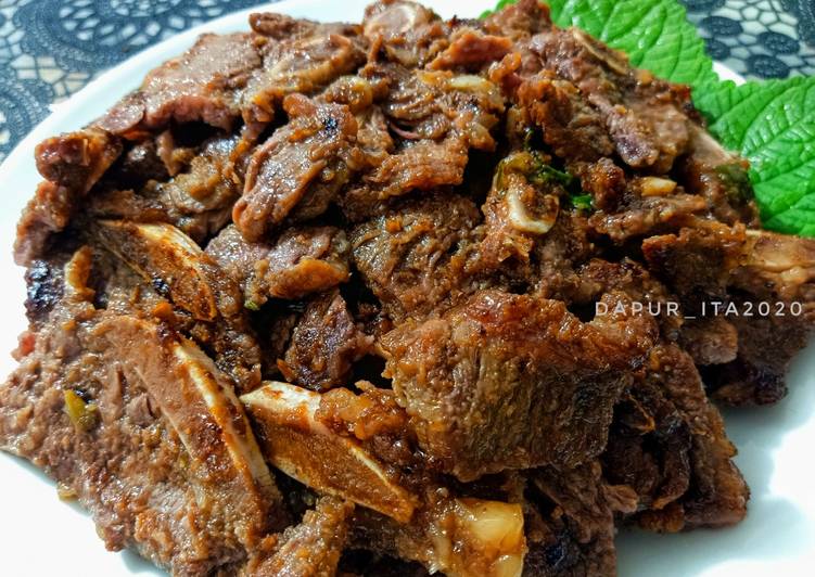 Masakan Unik Beef BBQ / Yangnyeom Kalbi Enak Sempurna