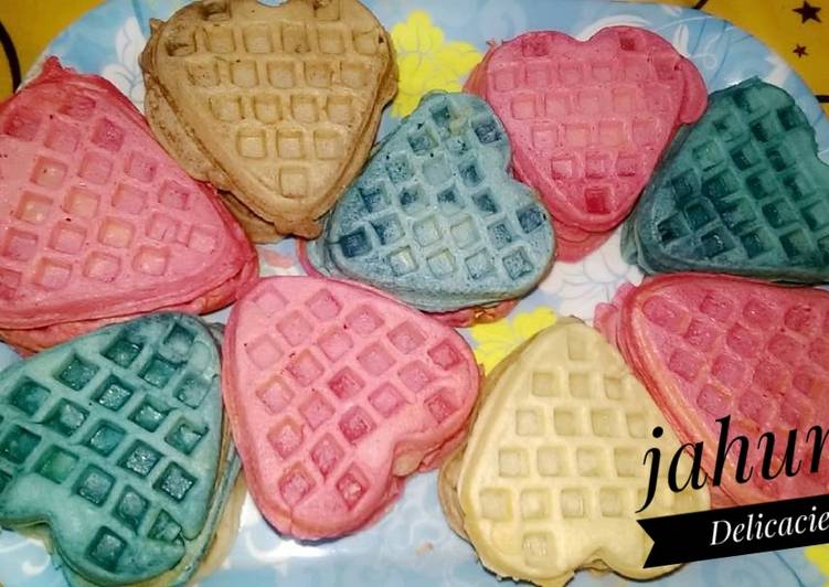 How to Prepare Perfect Colored Waffles