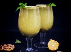 صورة لوصفة عصير الليمون بنعناع 🍋