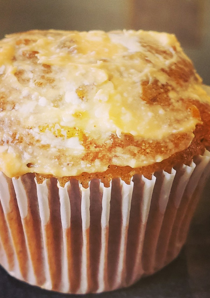 Una foto de CupCakes de zanahoria con piña