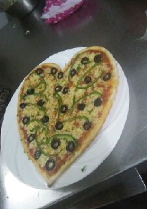 A picture of USA style pizza.